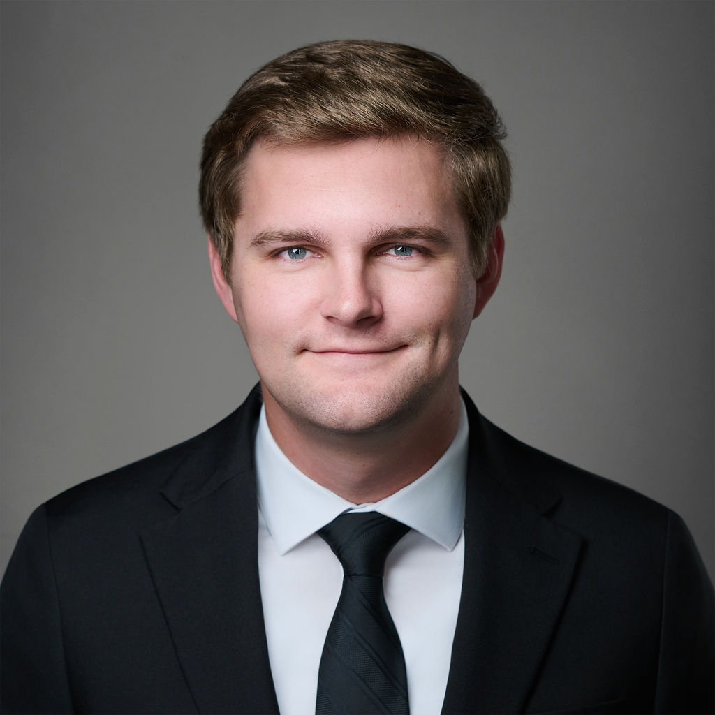 2025NewHiresBisbe_AndrewTate_Capture_007111-print_ready_square